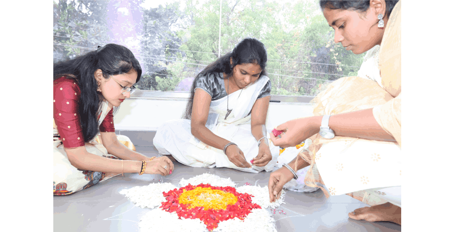 Onam Celebration 08 https://stage.kovaionplay.com/wp-content/uploads/2023/09/o8.png